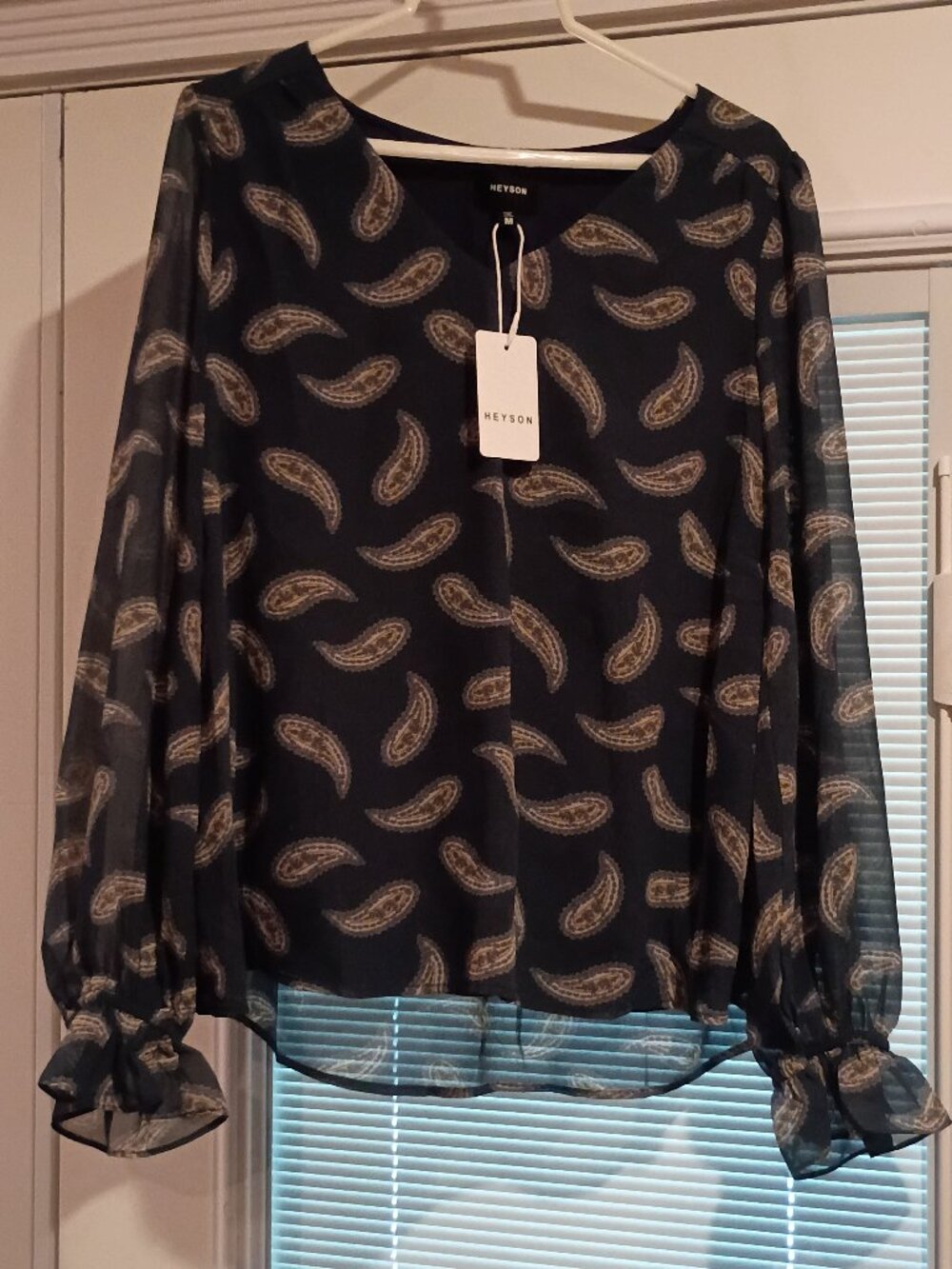 Heyson NWT Blouse Dark Navy Paisley Print Boho Top Sz M Lined